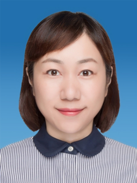 胡文佳.jpg